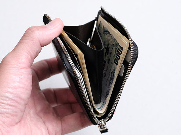 L字シルバーファスナー財布 “Cram”