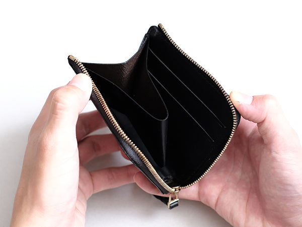 L字ファスナー財布 “Cram”
