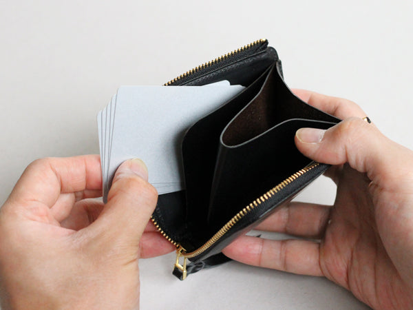 L字ファスナー財布 “Cram”