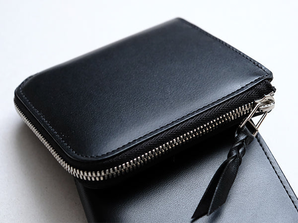 L字シルバーファスナー財布 “Cram”